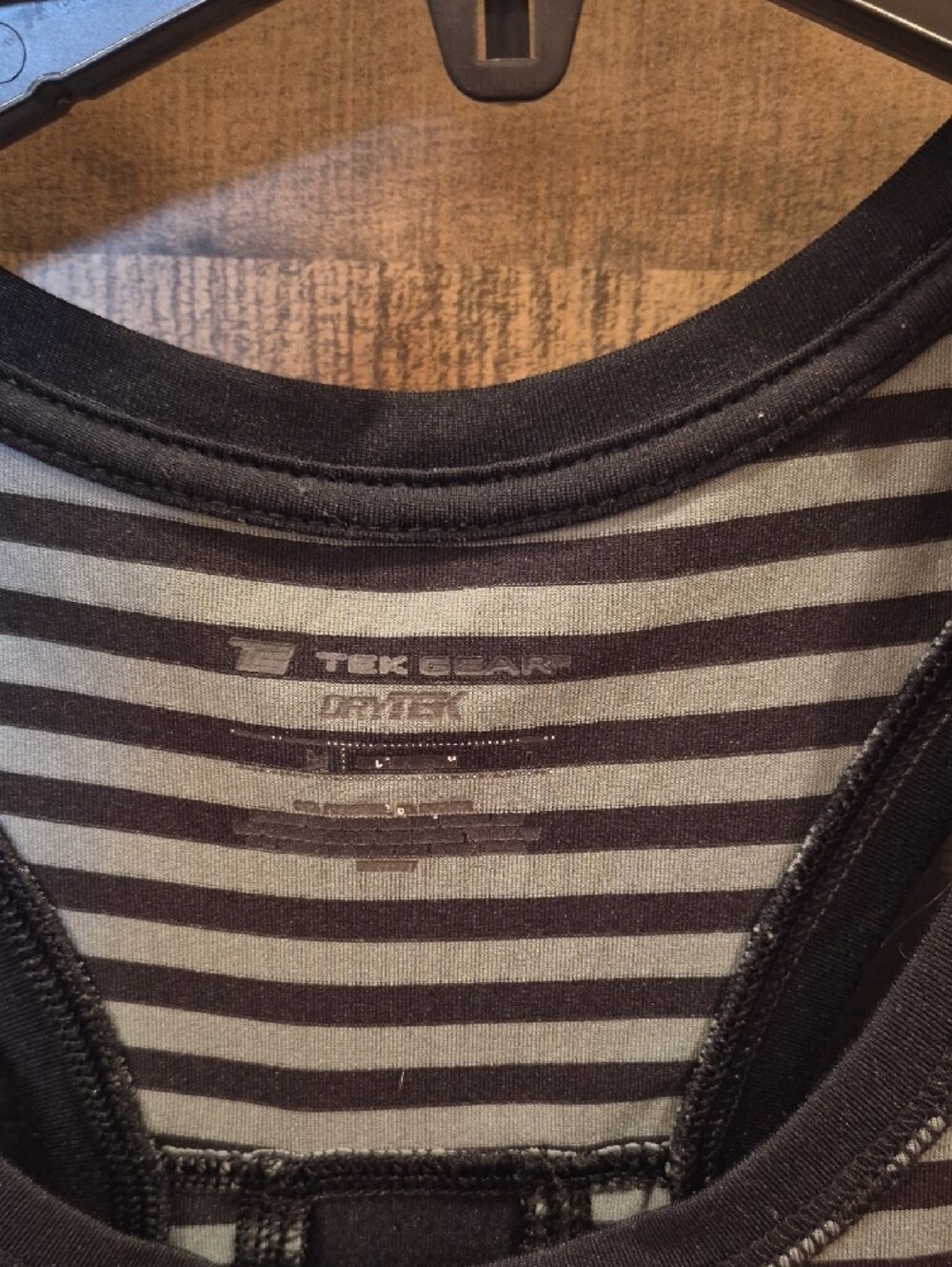 Tek Gear Workout Tank - Picture 2 of 6